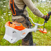 Decespugliatore FSA 135 Stihl - funzionalità con imbracatura