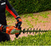 Tosasiepe a batteria DHC 2800 R - al lavoro